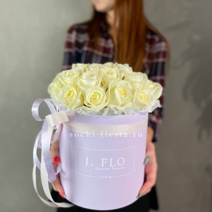 25 роз в цилиндре  в Ижевске