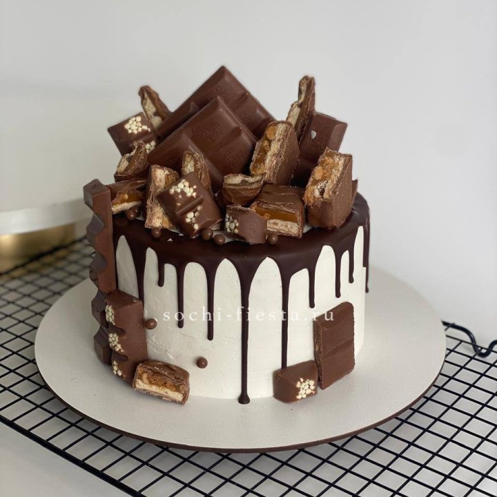 Торт "Бомба в шоколаде" в Ижевске