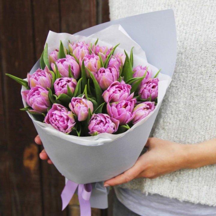 Букет пионовидных тюльпанов в Ижевске