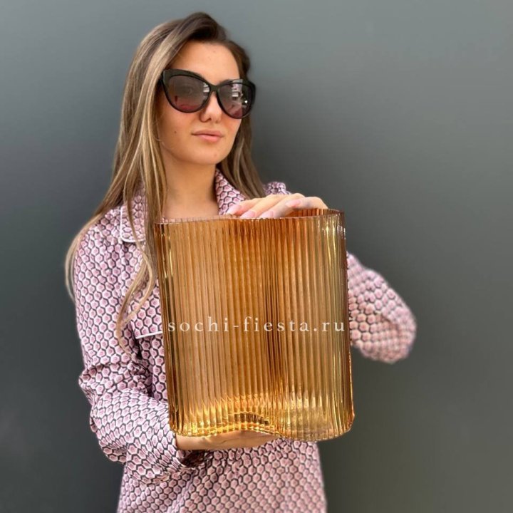 Стеклянная ваза №7 в Ижевске