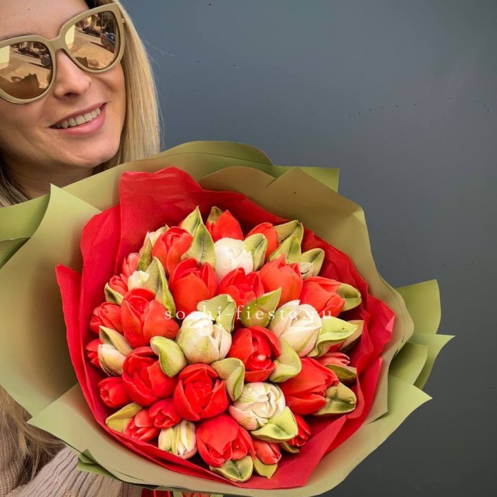 Зефирный букет из тюльпанов в Ижевске